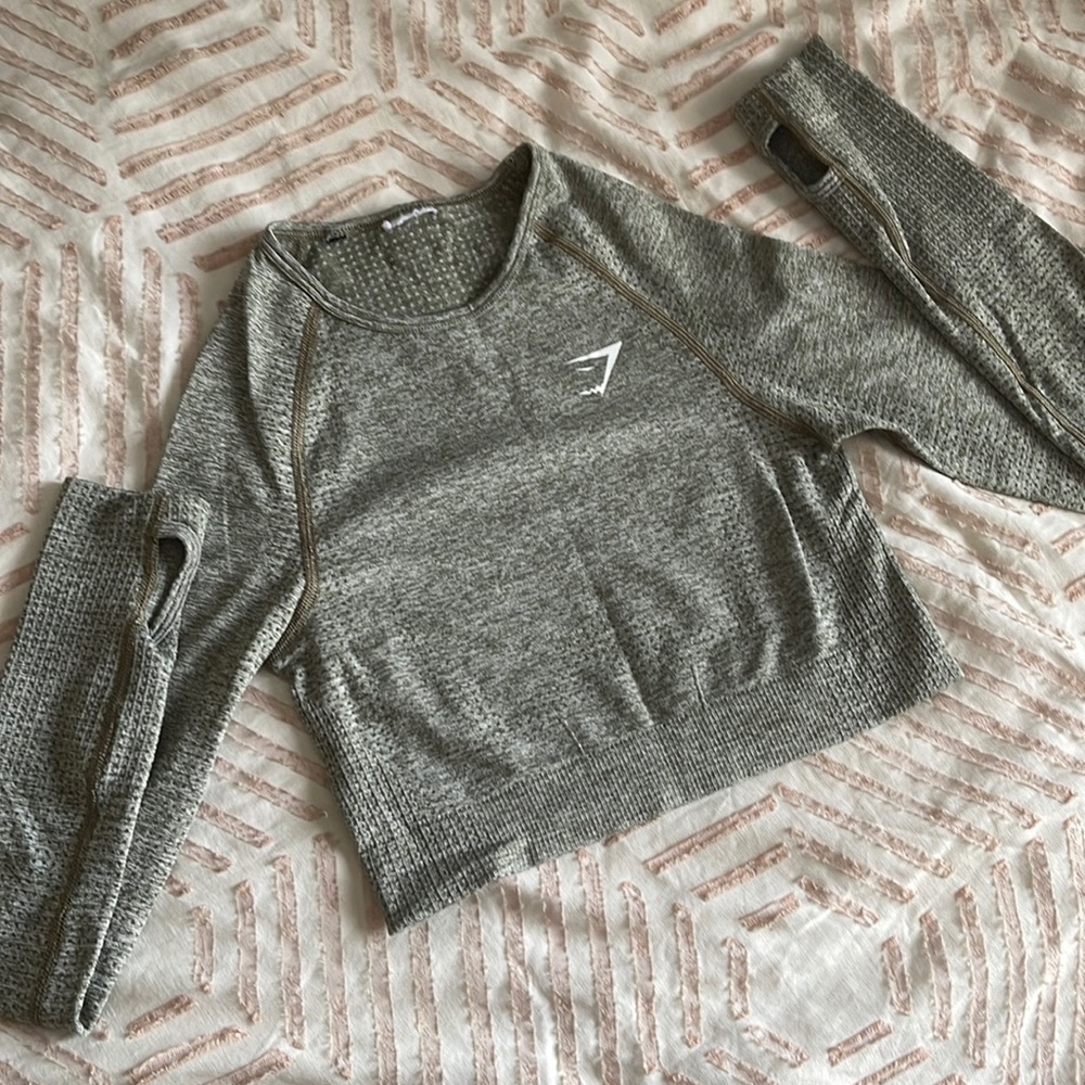 Gymshark crop top